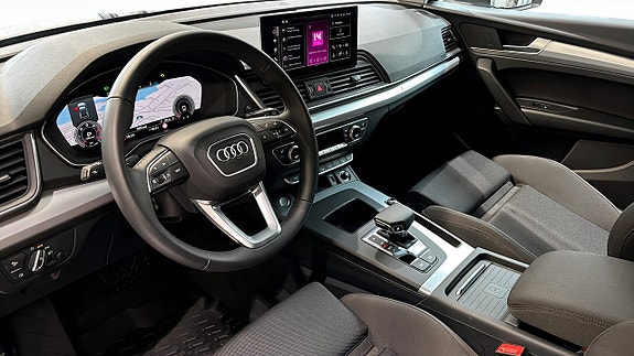 Audi Q5 8 of 19
