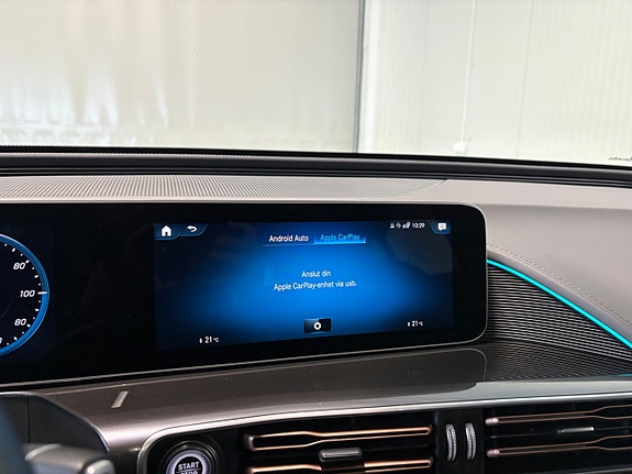 Mercedes-Benz EQC400 21 of 27