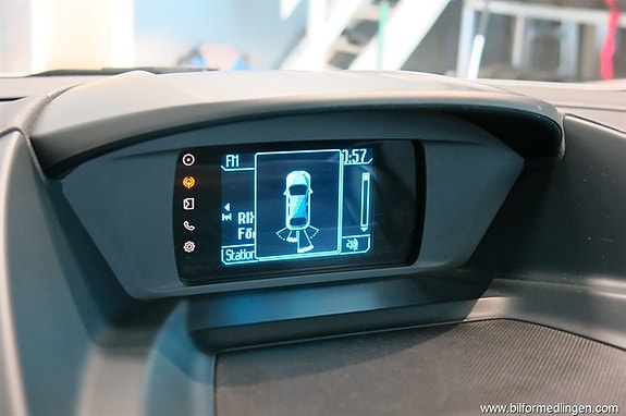 Ford C-Max 16 of 18
