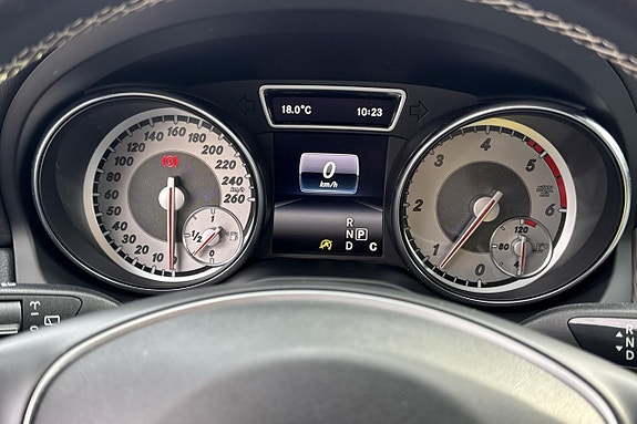 Mercedes-Benz CLA220 d 6 of 16