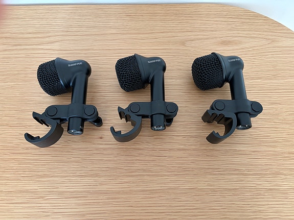 Product image 1 of 3