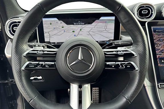 Mercedes-Benz GLC400 e 6 of 17