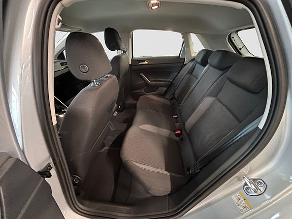 Volkswagen Polo 8 of 9