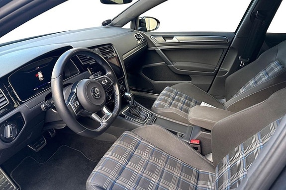 Volkswagen Golf I 12 of 20
