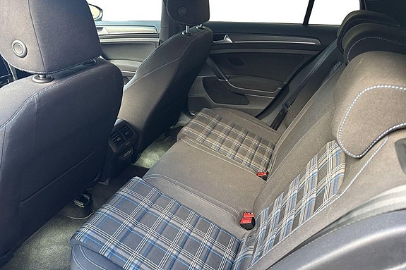 Volkswagen Golf I 11 of 20
