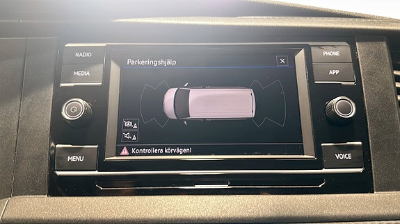 Volkswagen Caravelle 19 of 21