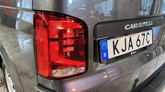 Volkswagen Caravelle 15 of 21
