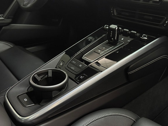 Porsche 911 Turbo S 12 of 21