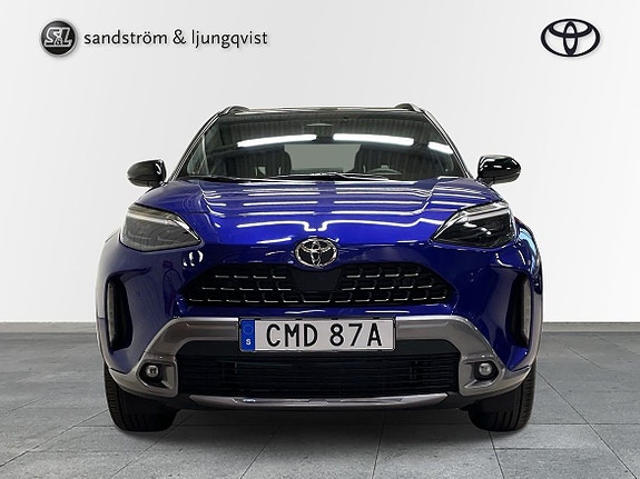 Toyota Yaris Cross 2 of 10