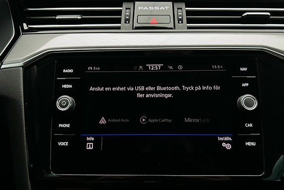 Volkswagen Passat 28 of 28