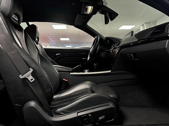BMW M4 22 of 27