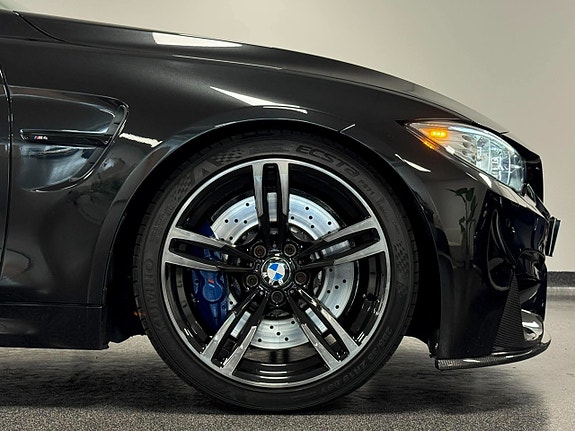 BMW M4 16 of 27