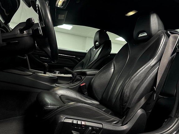 BMW M4 20 of 27