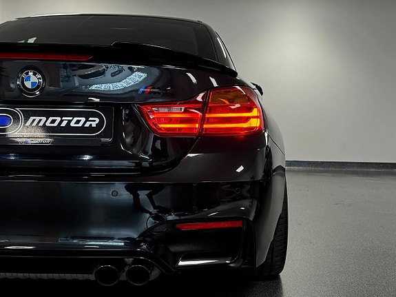 BMW M4 15 of 27