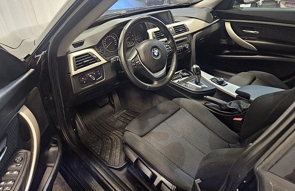 BMW 320d 6 of 8