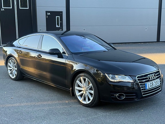 Audi A7 2 of 8