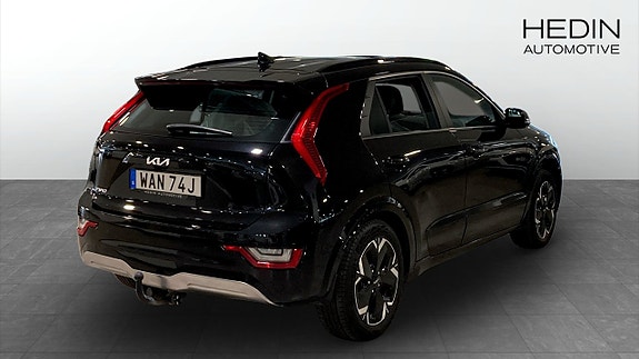 Kia e-Niro 2 of 9