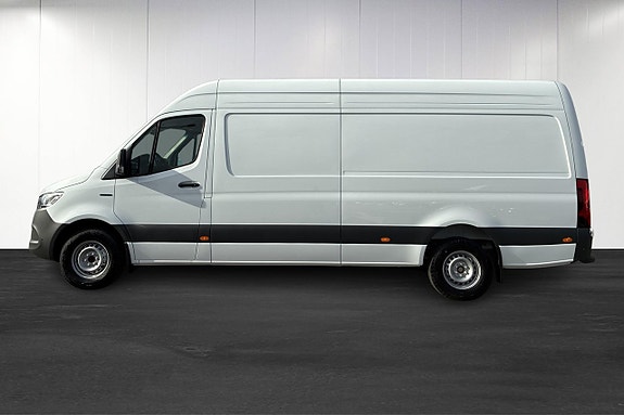 Mercedes-Benz eSprinter 420 7 of 20