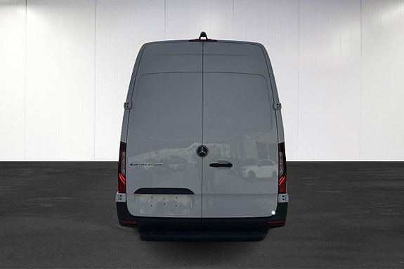 Mercedes-Benz eSprinter 420 6 of 20