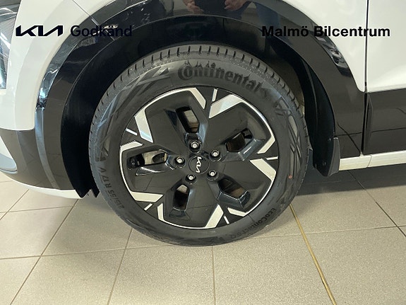 Kia Niro 8 of 19