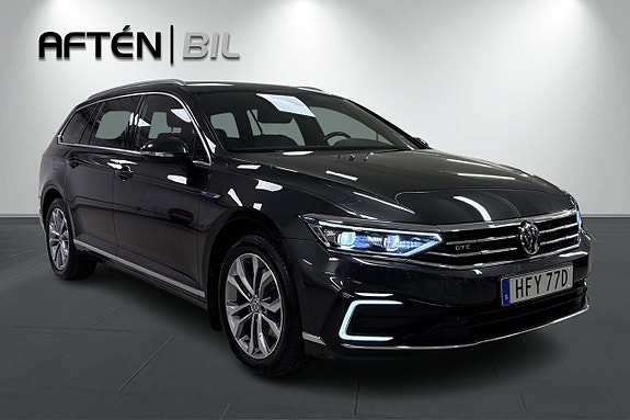 Volkswagen Passat 4 of 26