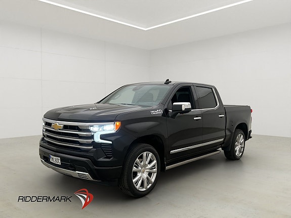 Chevrolet Silverado EV 3 of 30