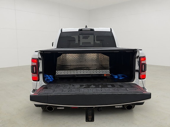 Dodge RAM 1500 13 of 30