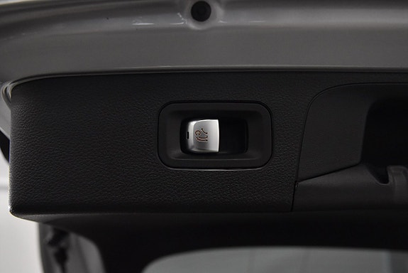 Mercedes-Benz GLC 220 d 23 of 25
