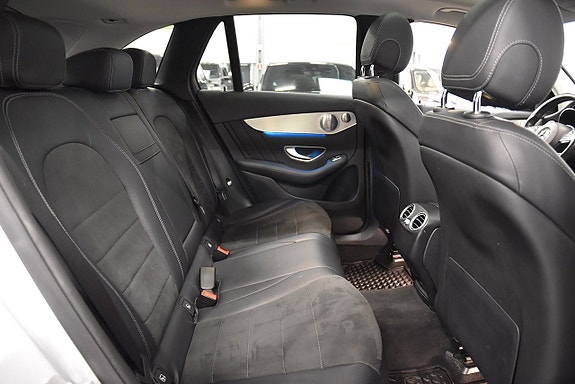 Mercedes-Benz GLC 220 d 15 of 25
