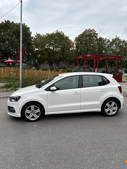 Volkswagen Polo 2 of 11