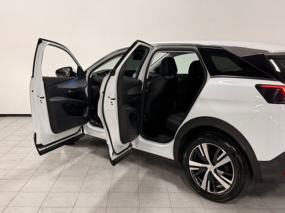 Peugeot 3008 12 of 29