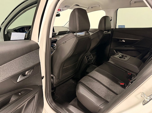 Peugeot 3008 13 of 29
