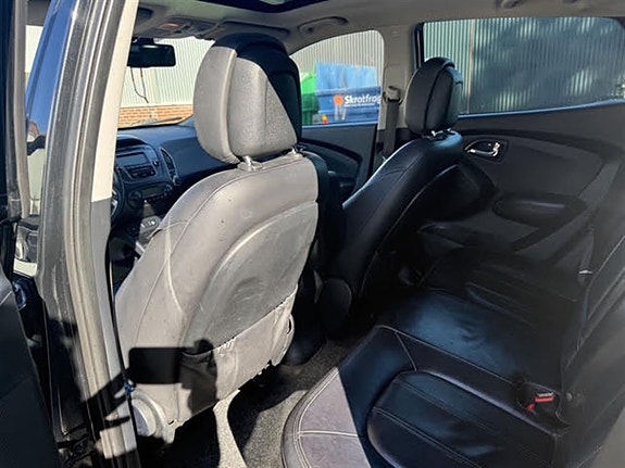 Hyundai ix35 14 of 17