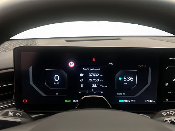 Kia EV9 23 of 30