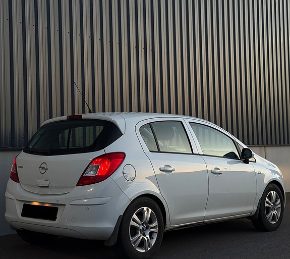 Opel Corsa 8 of 10
