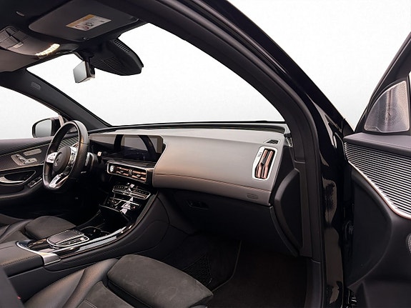 Mercedes-Benz EQC400 30 of 30