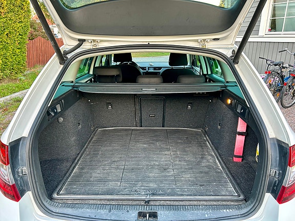 Skoda Octavia 14 of 15