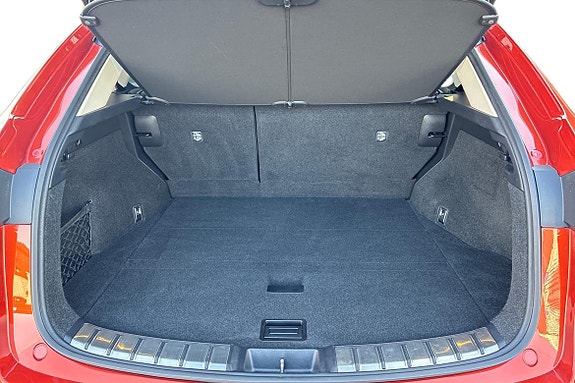 Lexus NX350h 10 of 29