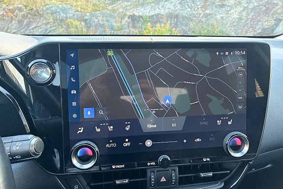 Lexus NX350h 13 of 29