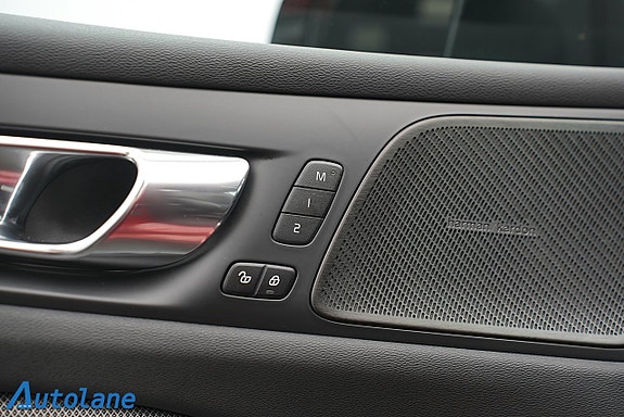 Volvo S60 28 of 30