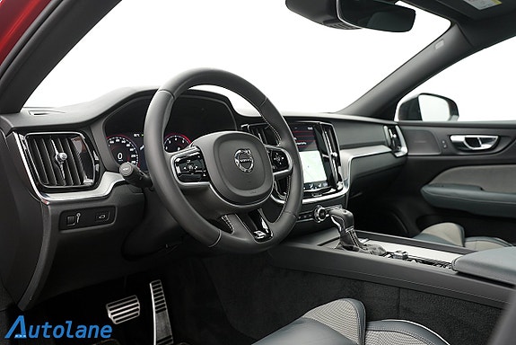Volvo S60 14 of 30