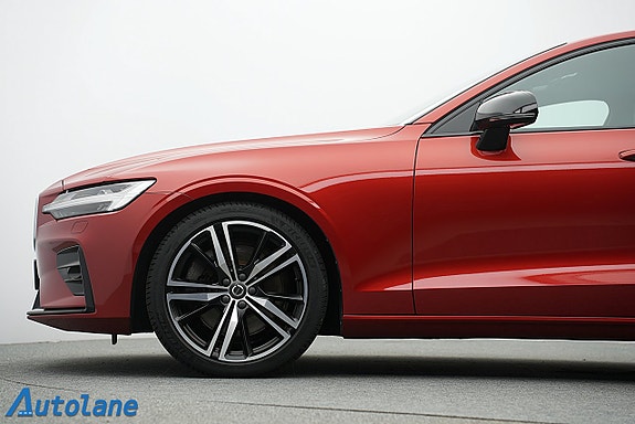 Volvo S60 11 of 30