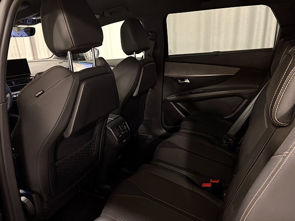 Peugeot 5008 6 of 17