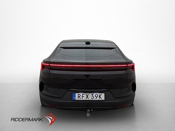 Polestar 4 7 of 30