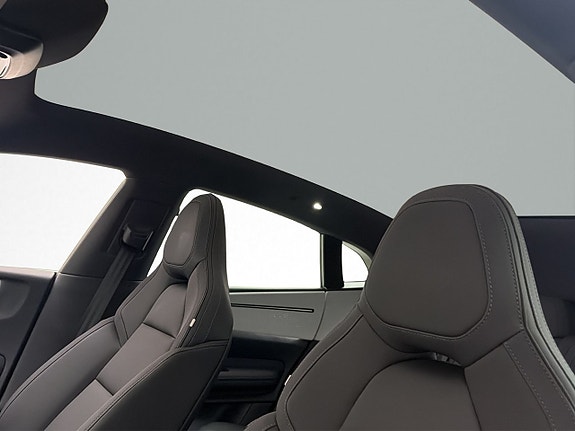 Polestar 4 14 of 30