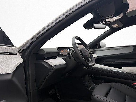 Polestar 4 12 of 30