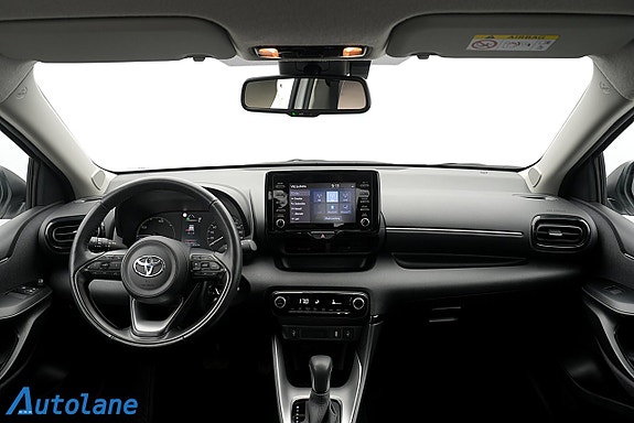 Toyota Yaris 19 of 30