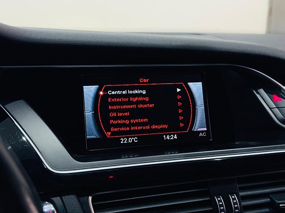 Audi A4 15 of 19