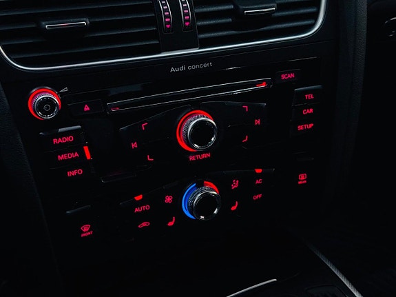 Audi A4 12 of 19