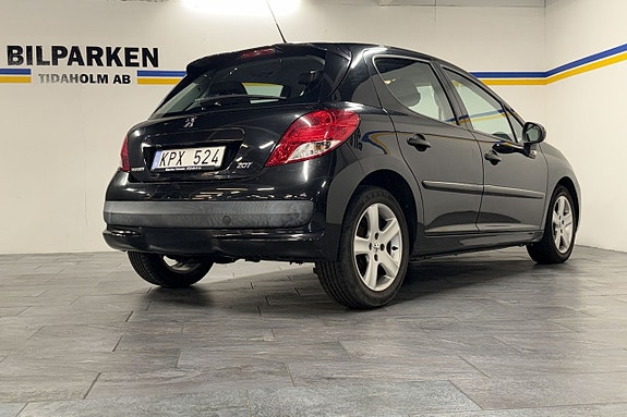 Peugeot 207 7 of 26